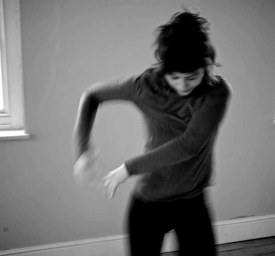 Macarena — contemplative movement portrait